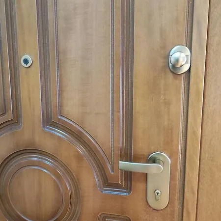 Estia Apartment, Cozy, Spacious, Sunny, 2 Rooms-5 Beds Appartement *