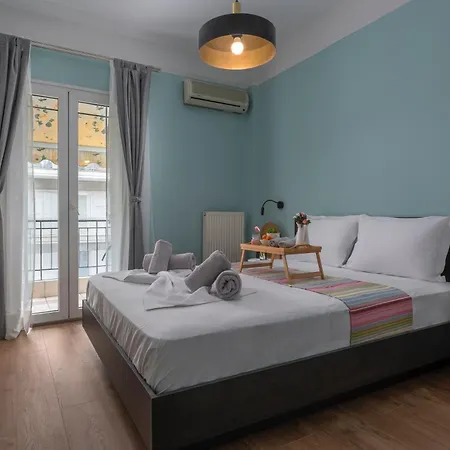 Estia Apartment, Cozy, Spacious, Sunny, 2 Rooms-5 Beds *