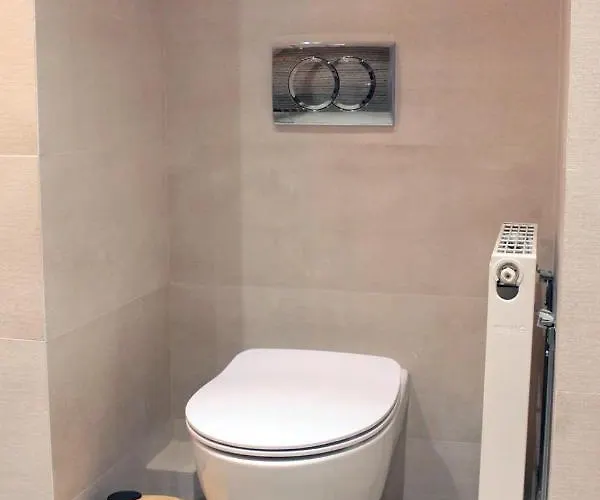 דירה Estia Apartment, Cozy, Spacious, Sunny, 2 Rooms-5 Beds סלוניקי