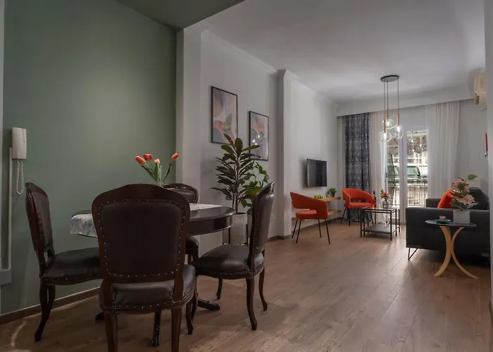 Estia Apartment, Cozy, Spacious, Sunny, 2 Rooms-5 Beds דירה סלוניקי